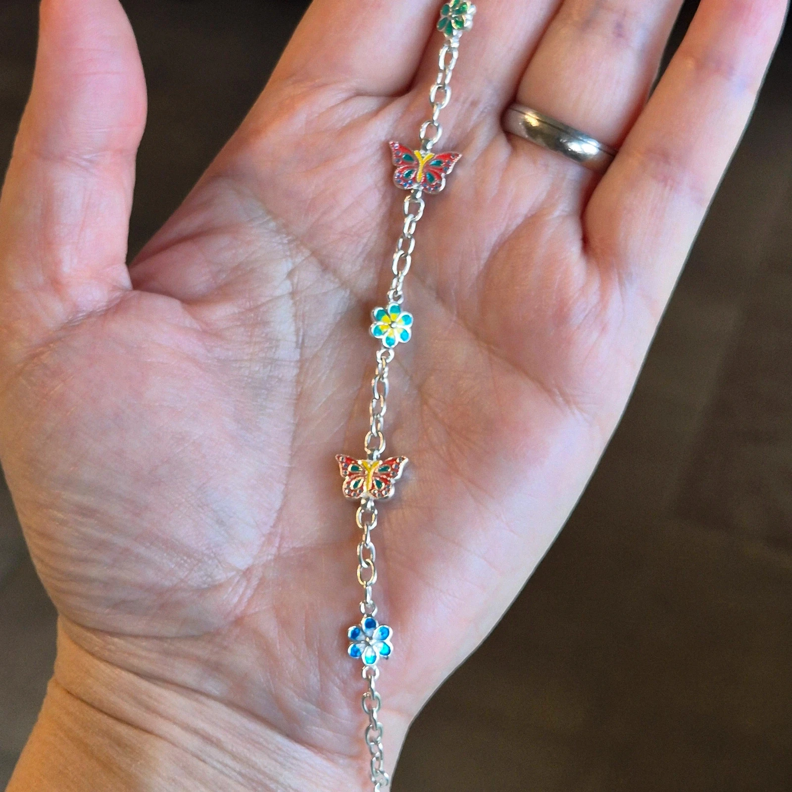 Pulseira de borboleta com flor esmaltada prateada S990 certificada – photo 6